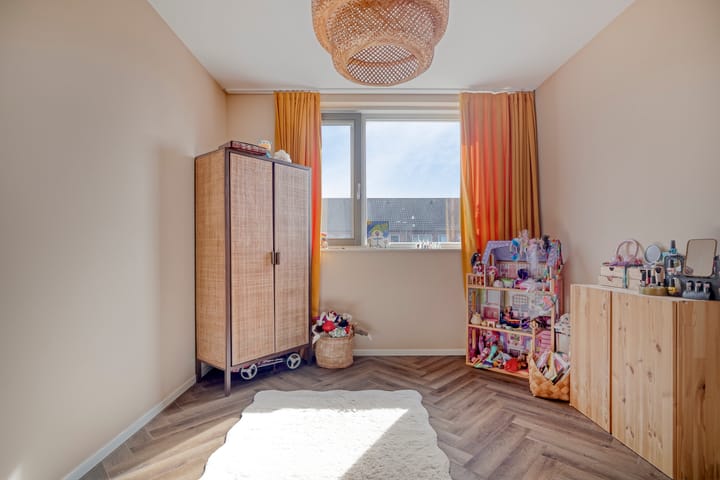 Photo 20 of Ebben 19