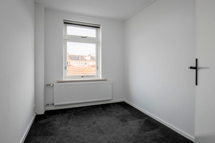 Photo 30 of Admiraal de Ruyterstraat 3