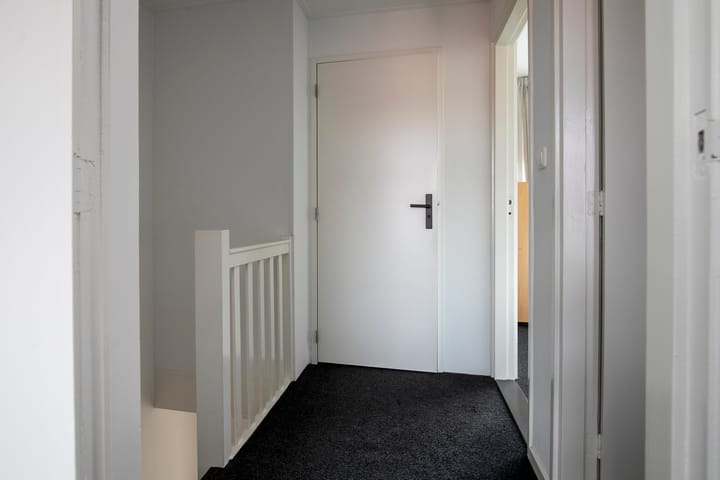 Photo 35 of Admiraal de Ruyterstraat 3