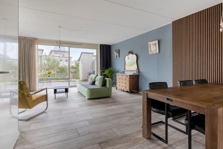 Photo 3 of Sterduinstraat 68