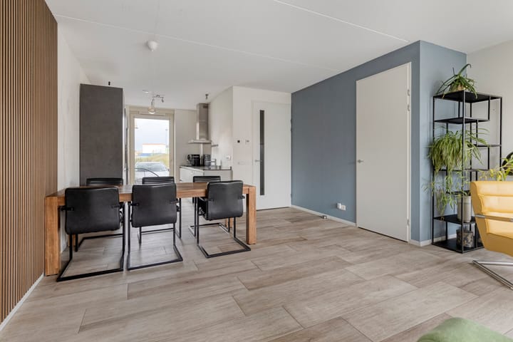 Photo 6 of Sterduinstraat 68