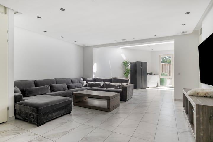 Foto 2 van Parallelweg 42