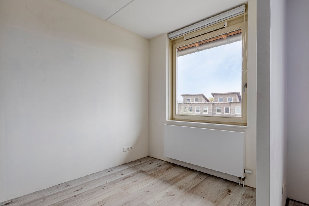Photo 17 of Sterduinstraat 68