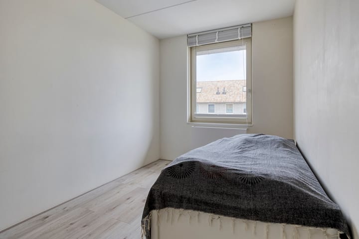 Photo 20 of Sterduinstraat 68