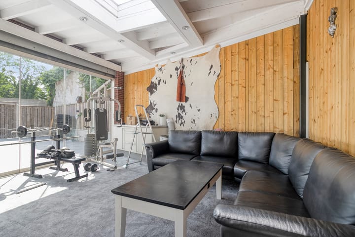 Foto 22 van Parallelweg 42