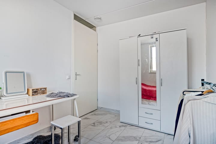 Foto 28 van Parallelweg 42