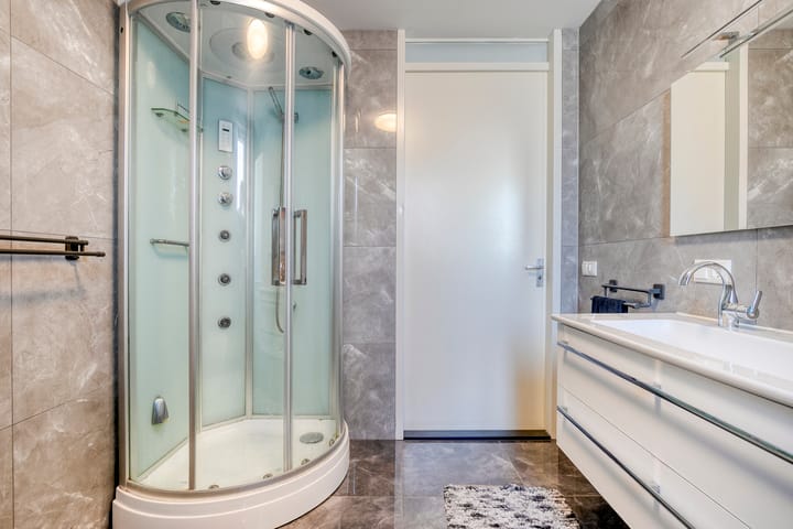 Foto 31 van Parallelweg 42