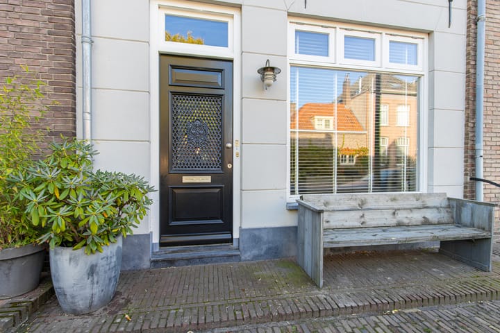 Photo 4 of Nieuwstraat 18