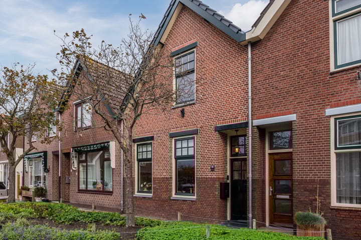 Foto 6 van Adrianastraat 74