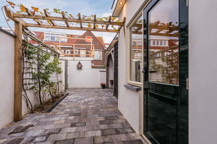 Foto 37 van Adrianastraat 74