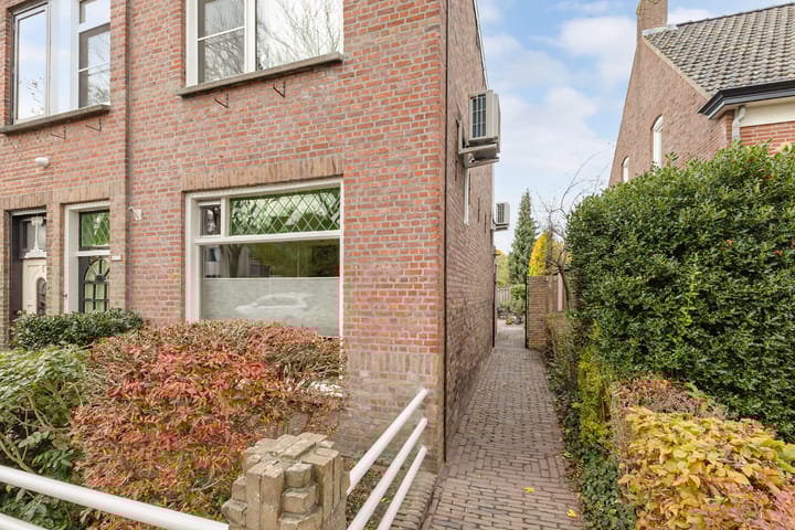 Foto 6 van Valkenierslaan 153