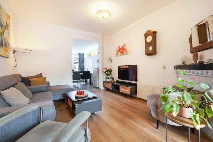 Foto 13 van Valkenierslaan 153