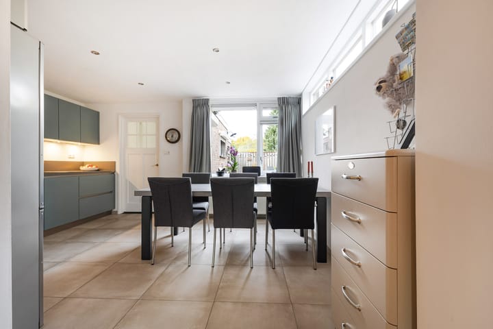 Foto 18 van Valkenierslaan 153