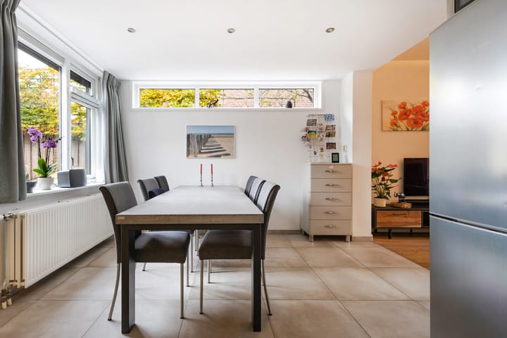 Foto 19 van Valkenierslaan 153