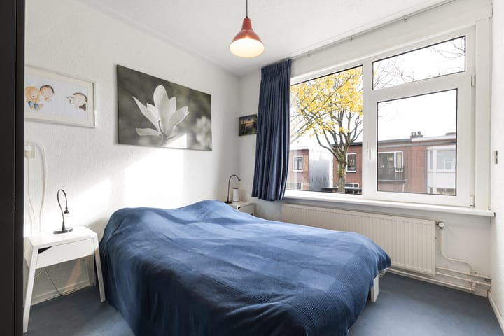 Foto 28 van Valkenierslaan 153