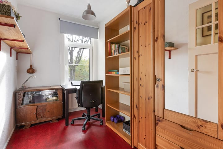 Foto 33 van Valkenierslaan 153