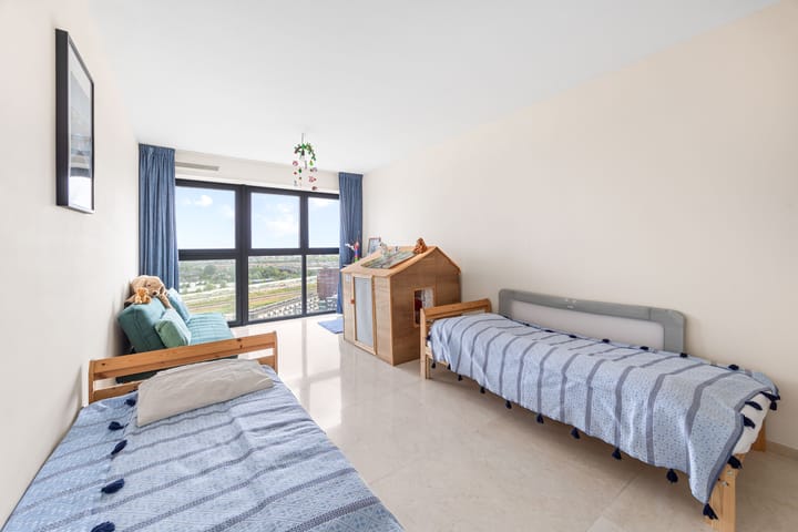 Photo 33 of Fluitschiplaan 169