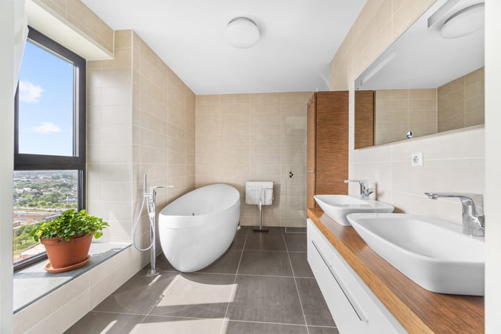 Photo 39 of Fluitschiplaan 169