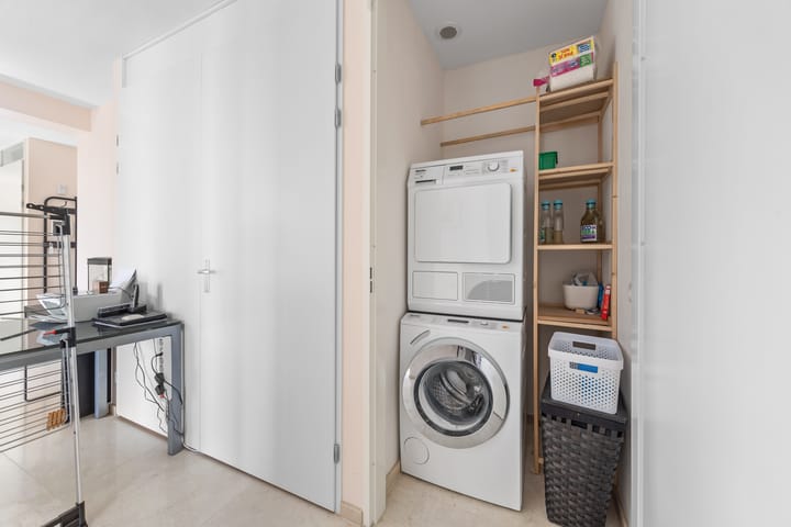 Photo 41 of Fluitschiplaan 169