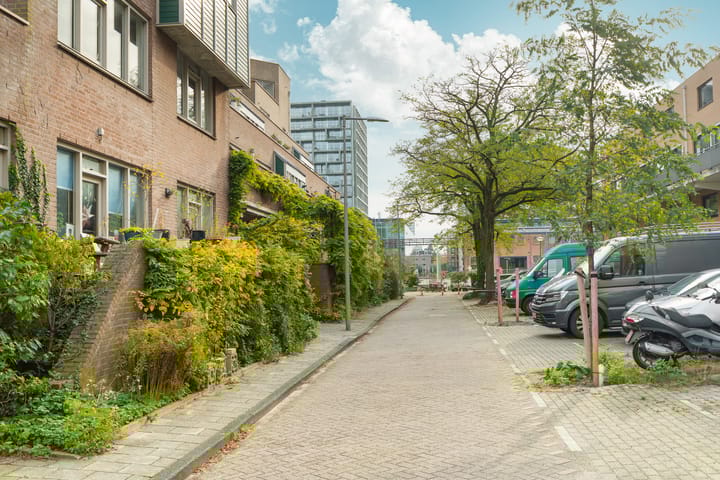 Foto 52 van Windroosplein 66