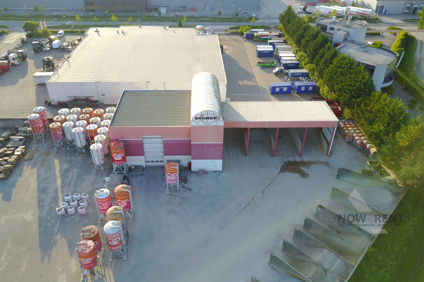 View photo 2 of De Run 4368