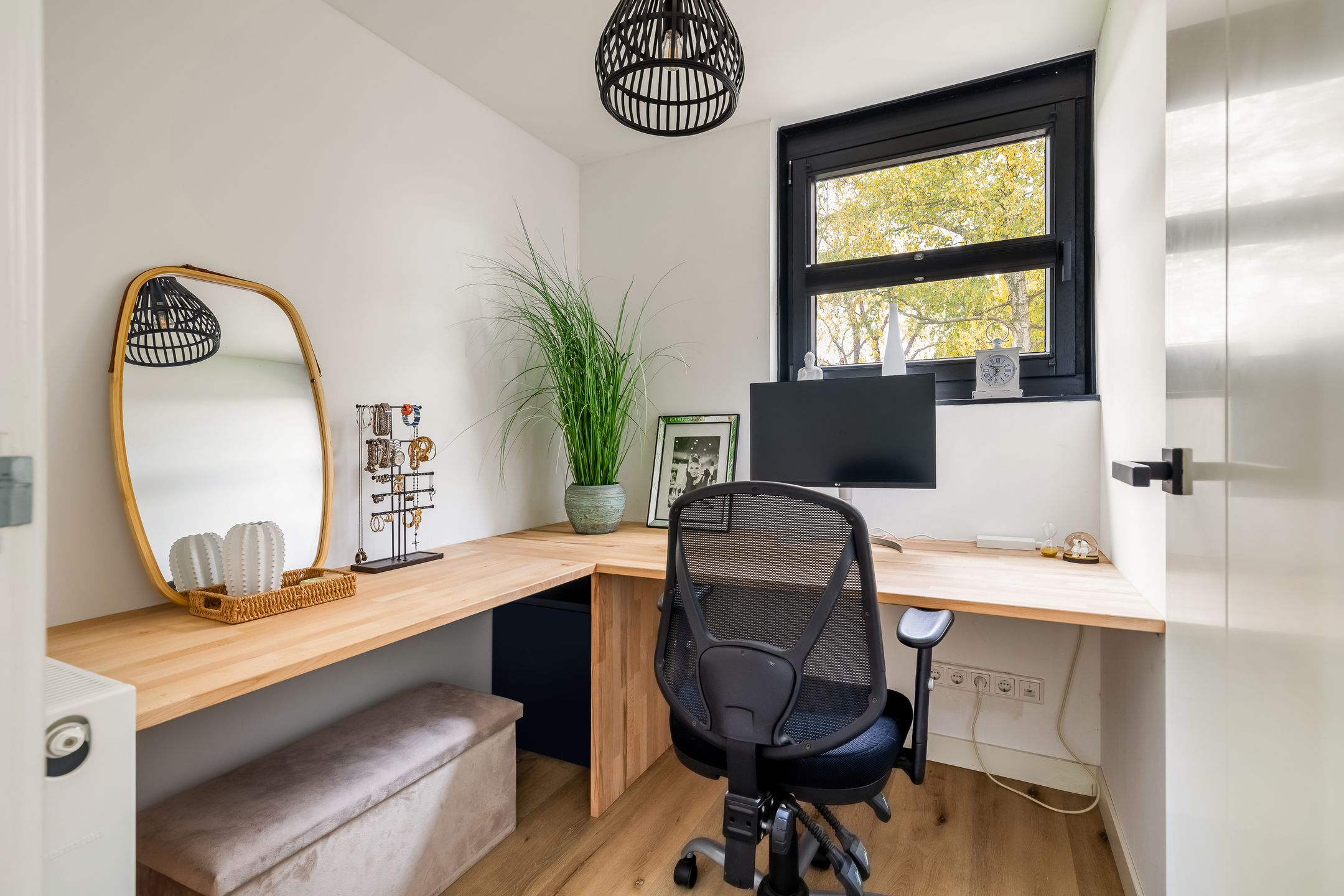 Foto 24 van Koningin Emmaweg 15