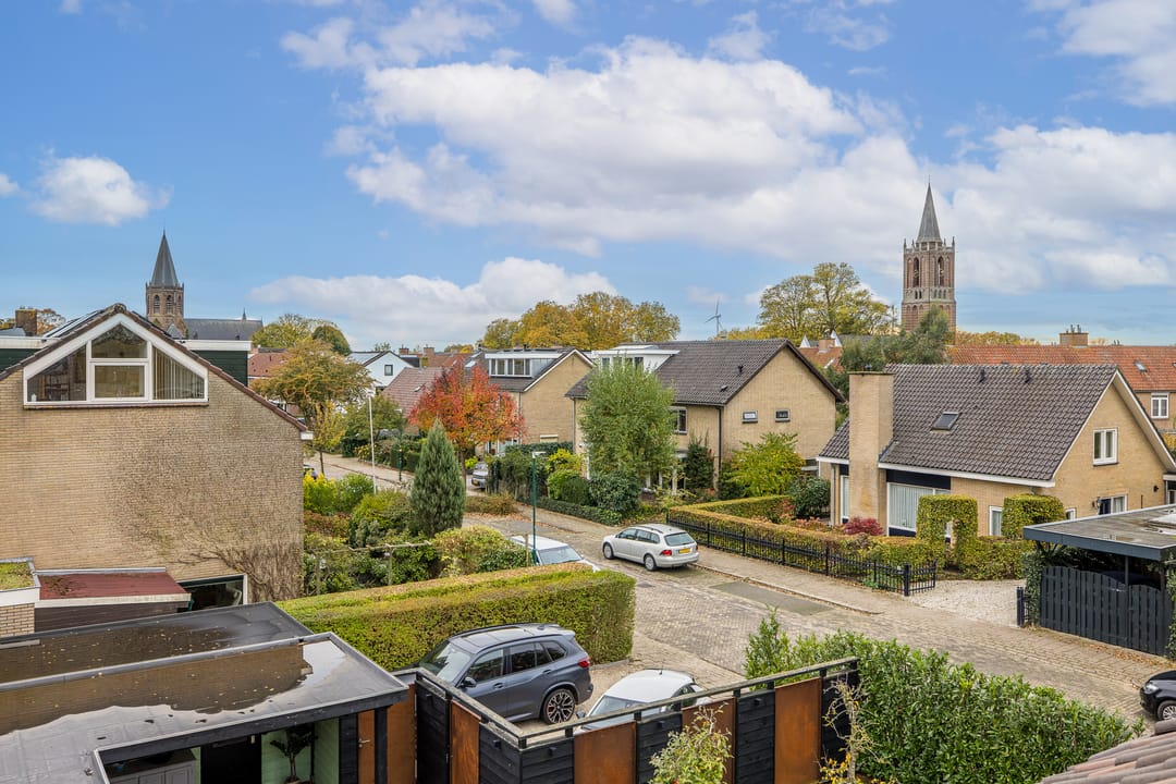 Foto 38 van Koningin Emmaweg 15