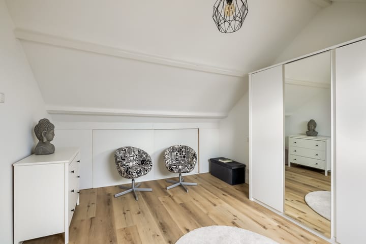 Foto 39 van Koningin Emmaweg 15