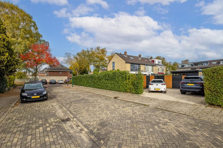 Foto 61 van Koningin Emmaweg 15