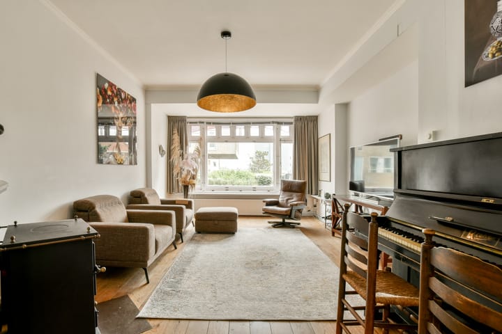 Photo 3 of Stationsplein 19