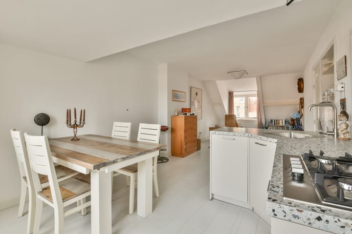 Photo 25 of Stationsplein 19