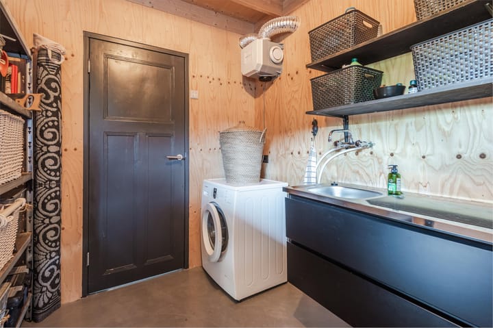 Photo 35 of Auguste Comteweg 108