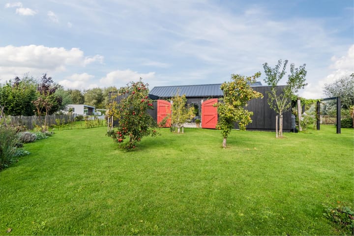 Photo 56 of Auguste Comteweg 108