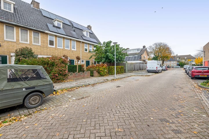 Foto 8 van Brugmanstraat 4