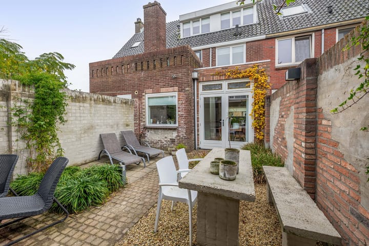 Foto 42 van Brugmanstraat 4