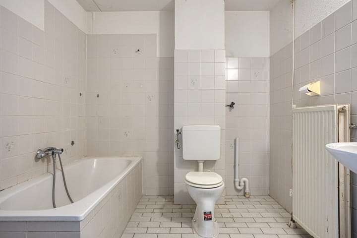 Foto 4 van Albert John Luthulistraat 94