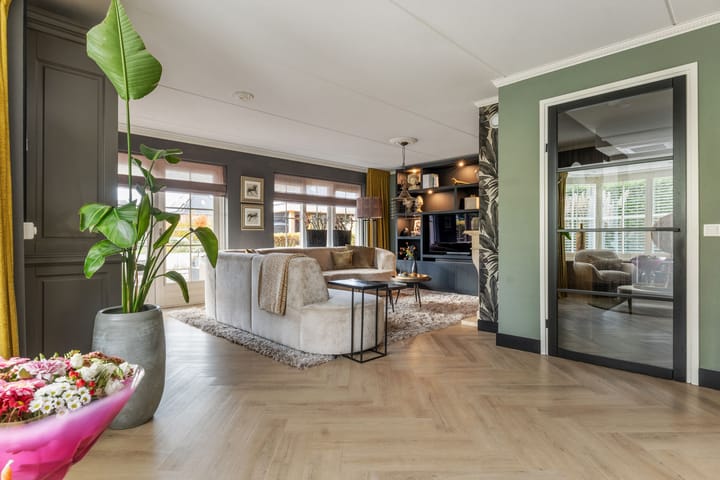 Photo 10 of Jan Altinkhof 32