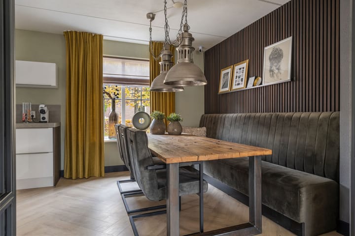 Photo 21 of Jan Altinkhof 32