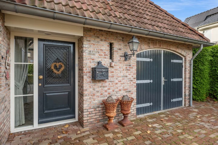 Photo 51 of Jan Altinkhof 32