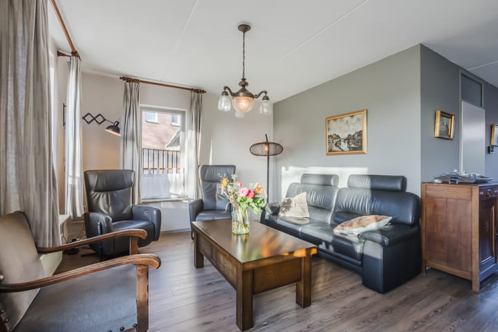 Foto 7 van Hoefblad 32