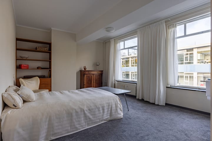 Photo 22 of Van Loenshof 9