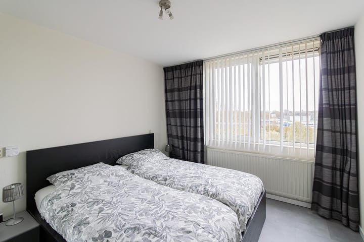 Foto 11 van Rosa Spierlaan 410