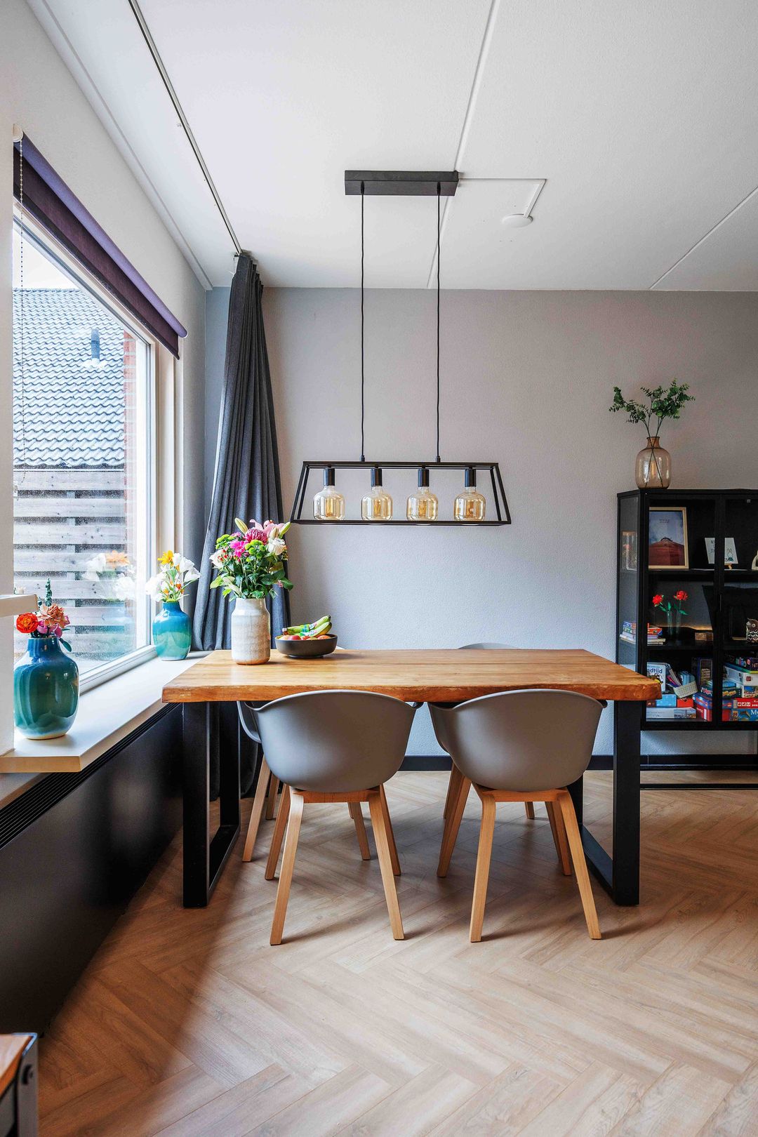 Photo 22 of Van Ewsumstraat 8