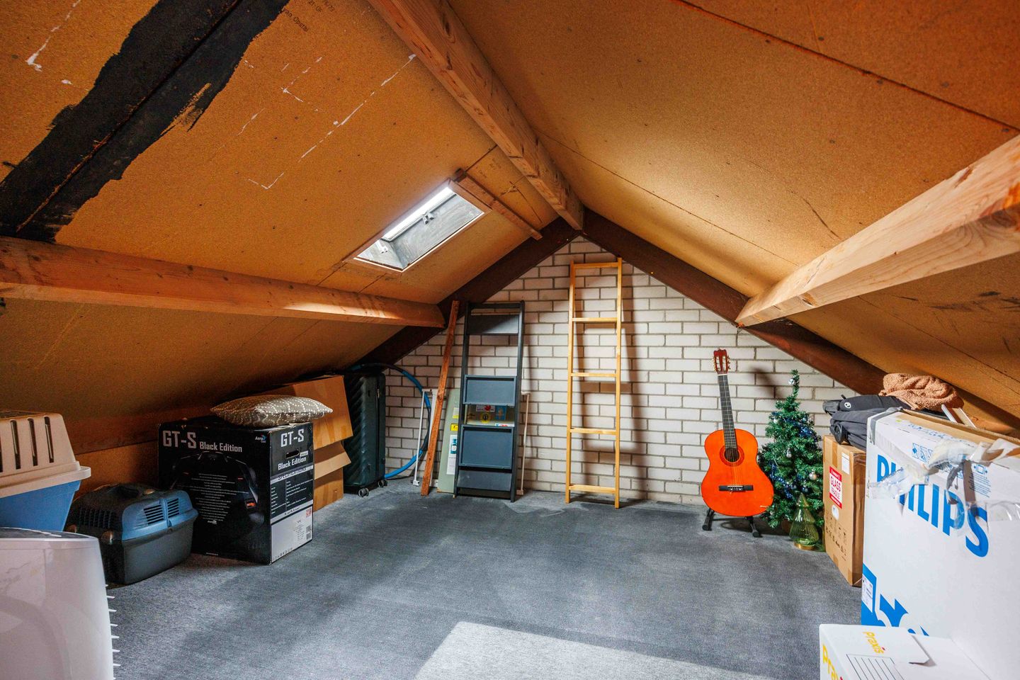 Photo 40 of Van Ewsumstraat 8