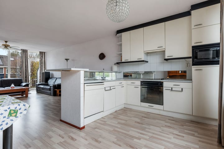 Photo 3 of Dollard 11