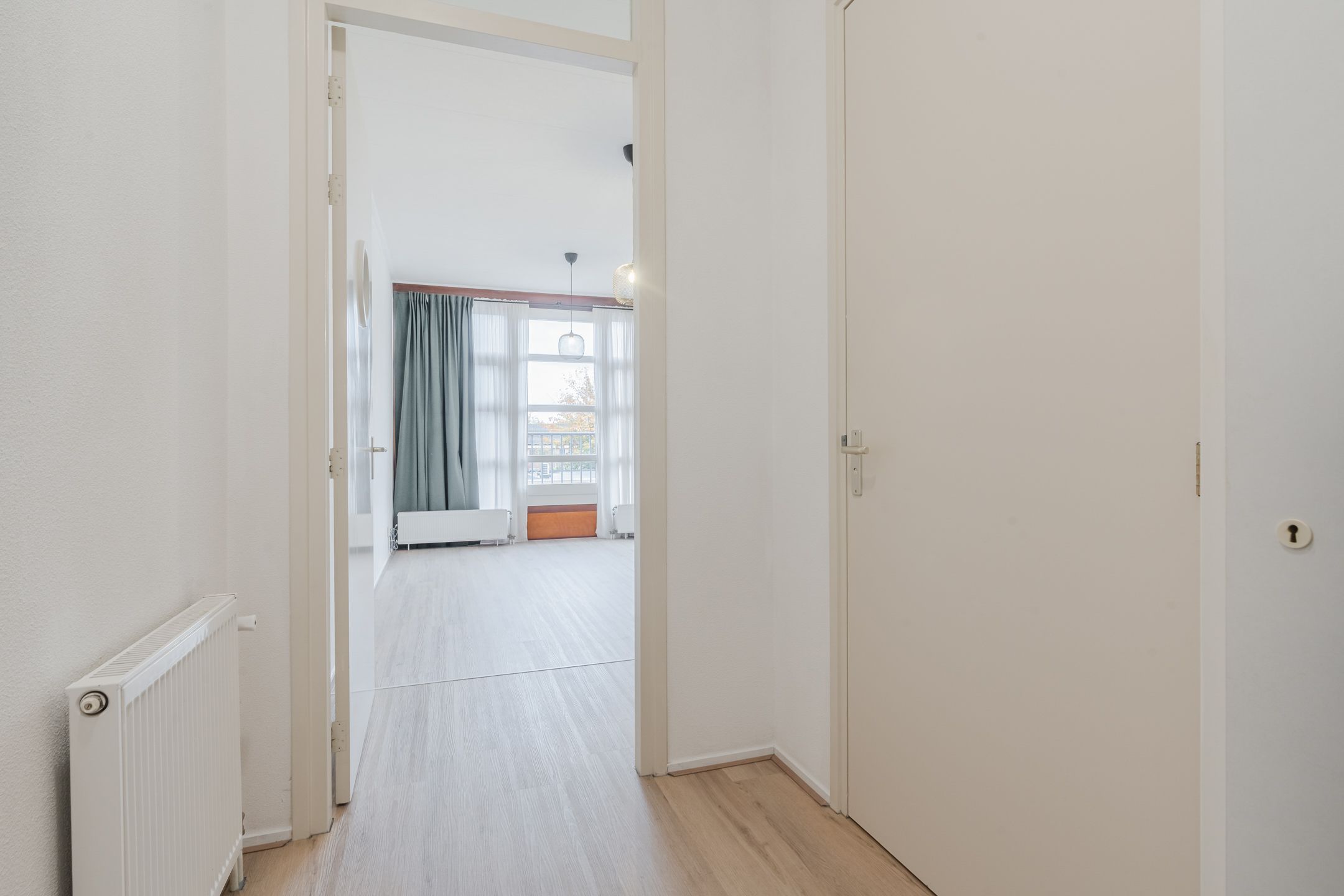 Photo 3 of Willem Barentzstraat 15-A