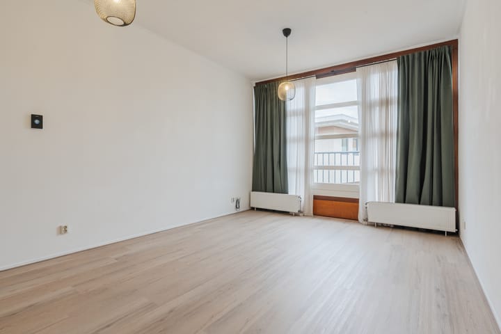 Photo 5 of Willem Barentzstraat 15-A