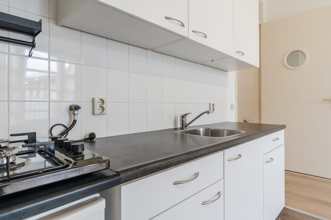 Photo 11 of Willem Barentzstraat 15-A