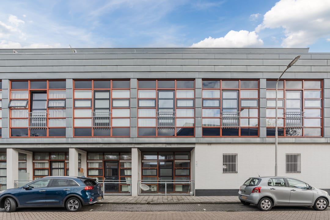 Photo 23 of Willem Barentzstraat 15-A