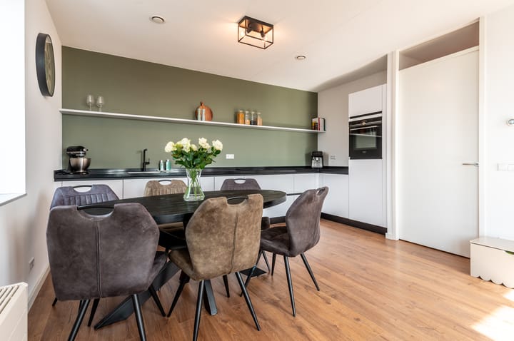 Foto 17 van Ambonstraat 84